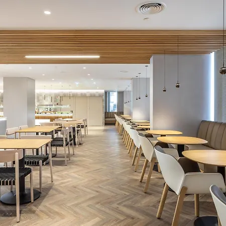 Holiday Inn Lisbon By Ihg-3